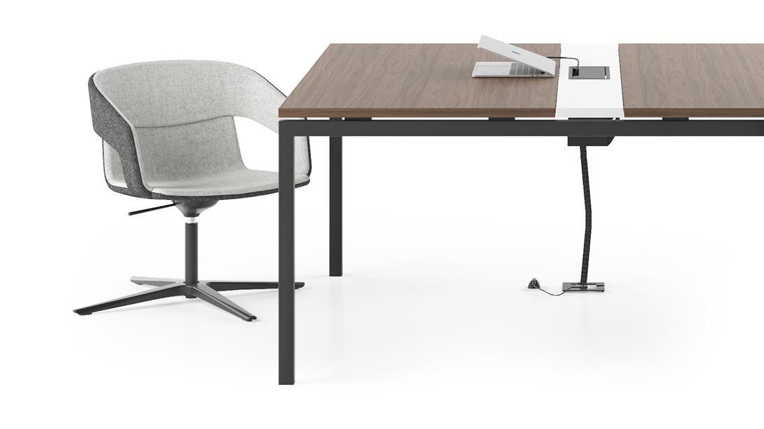 Masa Conferinta Nova U